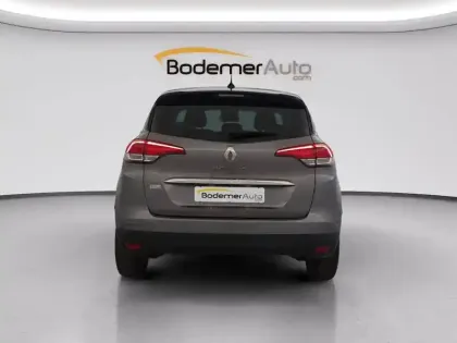 Photo 18 Renault Scenic  dCi 160 Energy EDC