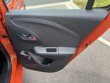 Photo 38 Opel Corsa  Electrique 136 ch & Batterie 50 kWh