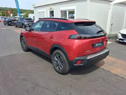 Photo 6 Peugeot 2008  PureTech 100 S&S BVM6