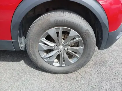 Photo 18 Peugeot 2008  PureTech 100 S&S BVM6