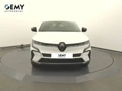 Photo 21 Renault Megane  E-Tech EV60 220 ch super charge