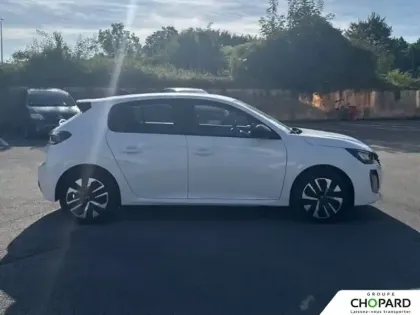 Photo 35 Peugeot 208  Hybrid 100 e-DCS6