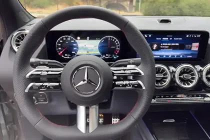Photo 16 Mercedes GLA  250 e Hybrid EQ 8G-DCT