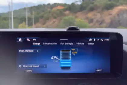 Photo 29 Mercedes GLA  250 e Hybrid EQ 8G-DCT