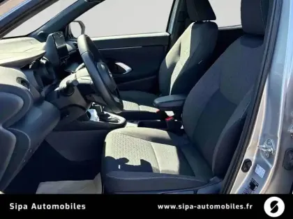 Photo 11 Toyota Yaris  Cross Hybride 116h 2WD