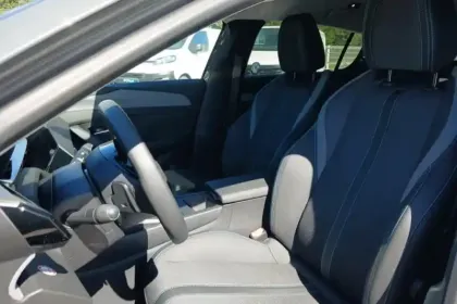 Photo 9 Peugeot 308  Hybrid 145 e-DCS6