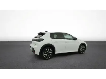 Photo 8 Peugeot 208  Hybrid 136 e-DCS6