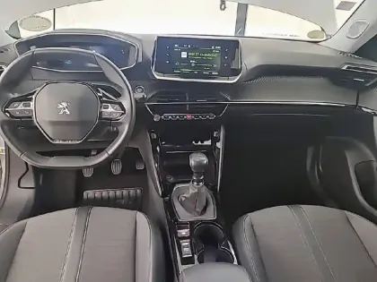 Photo 35 Peugeot 2008  BlueHDi 110 S&S BVM6