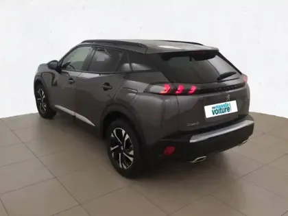 Photo 13 Peugeot 2008  PureTech 130 S&S EAT8