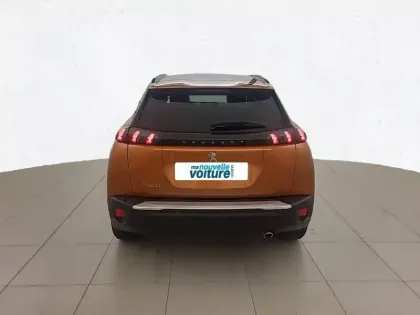 Photo 10 Peugeot 2008  BlueHDi 130 S&S EAT8