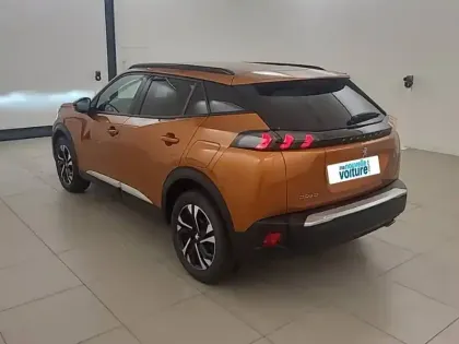 Photo 40 Peugeot 2008  BlueHDi 130 S&S EAT8