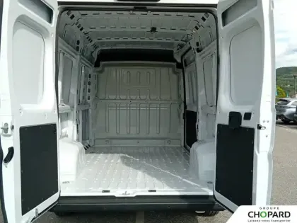 Photo 7 Peugeot Boxer  FGN 3.3 T L2H2 140 S&S BVM6