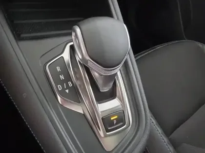 Photo 37 Renault Symbioz  E-Tech full hybrid 145