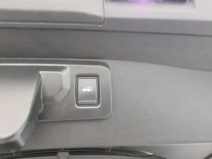 Photo 49 Renault Symbioz  E-Tech full hybrid 145