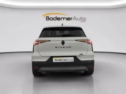 Photo 19 Renault Symbioz  E-Tech full hybrid 145