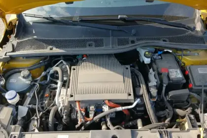Photo 15 Peugeot 208  Electrique 50 kWh 136ch