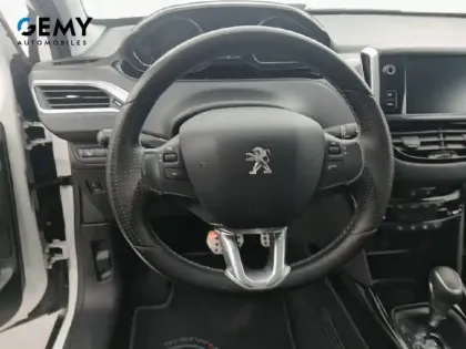 Photo 12 Peugeot 2008  BlueHDi 120ch S&S EAT6
