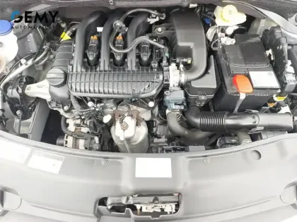 Photo 11 Peugeot 208  PureTech 68ch BVM5