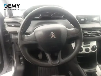 Photo 12 Peugeot 208  PureTech 68ch BVM5