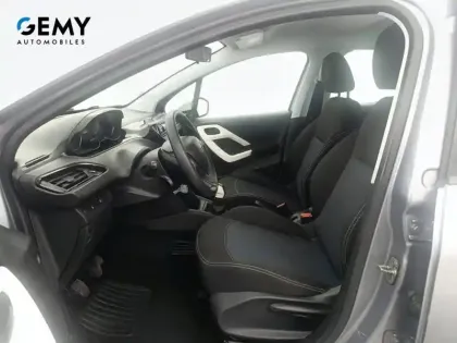 Photo 8 Peugeot 208  PureTech 68ch BVM5