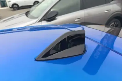 Photo 35 Peugeot 208  PureTech 100 S&S BVM6