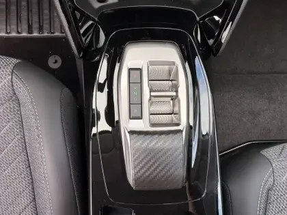 Photo 18 Peugeot 208  Electrique 156ch 54 kWh