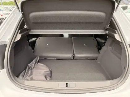 Photo 25 Peugeot 208  Electrique 156ch 54 kWh