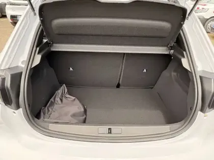 Photo 30 Peugeot 208  Electrique 156ch 54 kWh