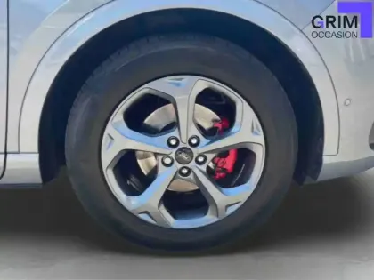 Photo 13 Ford Kuga  2.5 Duratec 180 ch FlexiFuel FHEV E85 Powershift