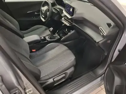 Photo 36 Peugeot 2008  100 S&S BVM6