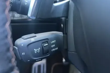 Photo 17 Peugeot 508  SW Hybrid 225 e-EAT8