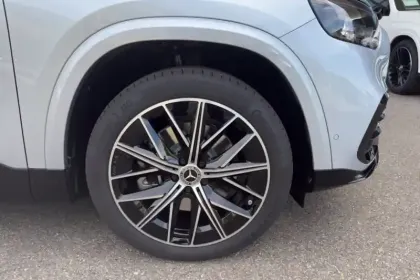 Photo 14 Mercedes GLB  250+ EQ