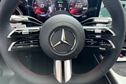 Photo 18 Mercedes GLB  250+ EQ
