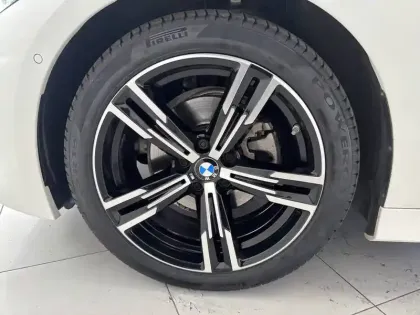 Photo 9 BMW Serie 3 320d 190 ch BVA8