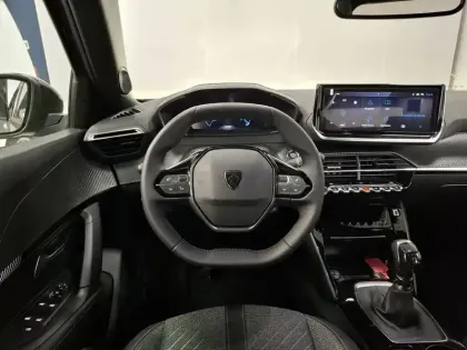 Photo 16 Peugeot 2008  100 S&S BVM6