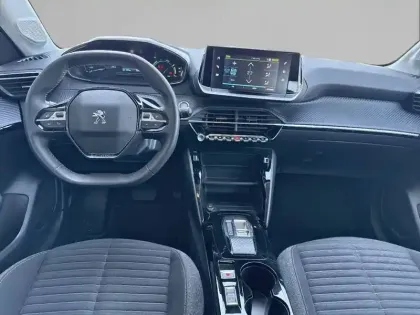 Photo 7 Peugeot 208  Electrique 50 kWh 136ch