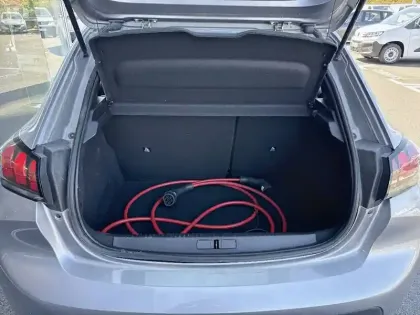 Photo 5 Peugeot 208  Electrique 50 kWh 136ch