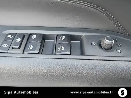 Photo 25 Jeep Compass  1.5 Turbo T4 130 ch e-Hybrid BVR7