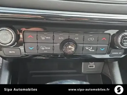 Photo 19 Jeep Compass  1.5 Turbo T4 130 ch e-Hybrid BVR7