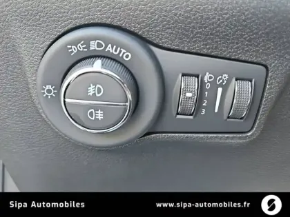 Photo 26 Jeep Compass  1.5 Turbo T4 130 ch e-Hybrid BVR7