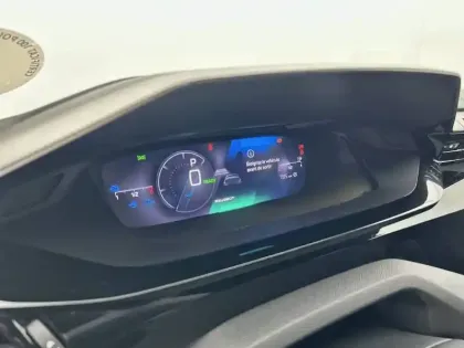 Photo 9 Peugeot 308  PHEV 180 e-EAT8