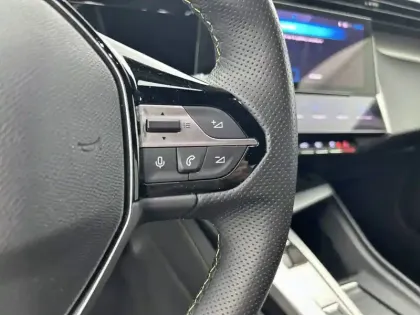Photo 19 Peugeot 308  PHEV 180 e-EAT8