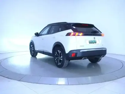 Photo 26 Peugeot 2008  PureTech 130 S&S EAT8