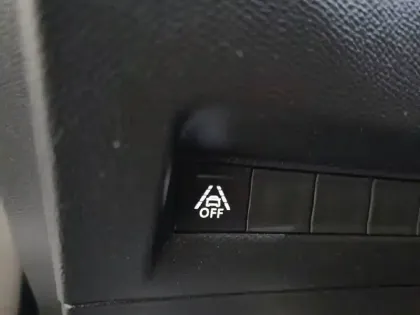 Photo 48 Peugeot 2008  PureTech 130 S&S EAT8