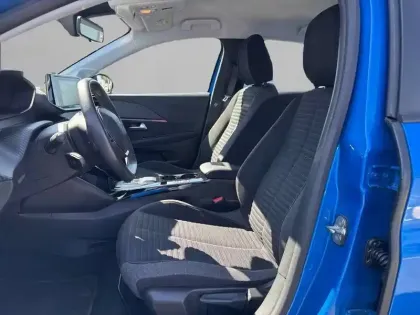 Photo 10 Peugeot 208  Electrique 50 kWh 136ch