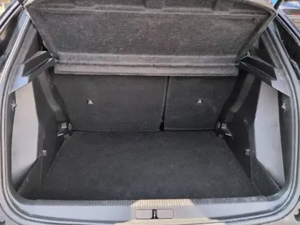Photo 25 Peugeot 2008  PureTech 100 S&S BVM6