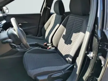 Photo 10 Peugeot 2008  PureTech 100 S&S BVM6
