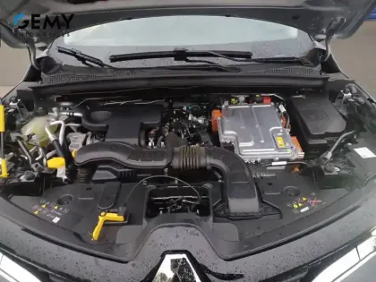 Photo 15 Renault Captur  E-Tech 145 - 21