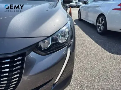 Photo 25 Peugeot 208  PureTech 100 S&S BVM6