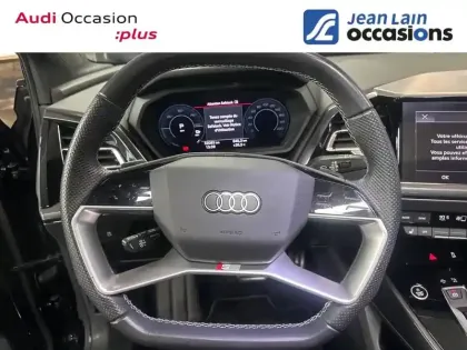 Photo 11 Audi Q4 e-tron  40 204 ch 82 kWh